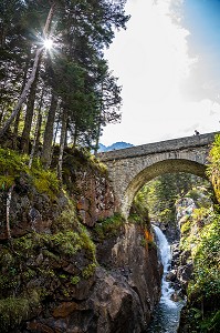 PONT D'ESPAGNE, CAUTERETS, HAUTES PYRENEES, MIDI PYRENEES, OCCITANIE, FRANCE 