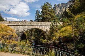 PONT D'ESPAGNE, CAUTERETS, HAUTES PYRENEES, MIDI PYRENEES, OCCITANIE, FRANCE 