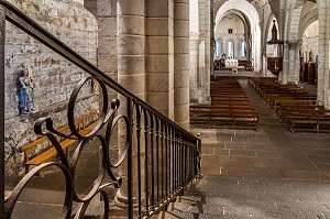 COLLEGIALE NOTRE DAME, HERMENT, (63) PUY DE DOME, AUVERGNE 