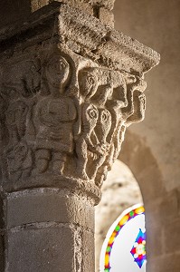 CHAPITEAUX DE L’EGLISE DE BIOLLET, (63) PUY DE DOME, AUVERGNE 