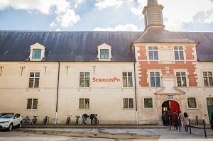 ECOLE SCIENCES PO, PLACE MUSEUX, REIMS 