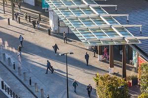 GARE RER VAL D'EUROPE, PLACE D'ARIANE, CHESSY, VAL D'EUROPE, MARNE LA VALLEE, SEINE ET MARNE (77), FRANCE, EUROPE 