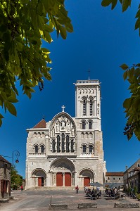 BASILIQUE SAINTE MARIE MADELEINE, VEZELAY, (89) YONNE, BOURGOGNE, FRANCE 