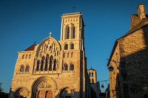 BASILIQUE SAINTE MARIE MADELEINE, VEZELAY, (89) YONNE, BOURGOGNE, FRANCE 