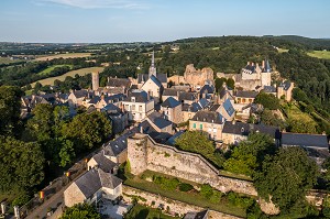 VUE DRONE, SAINTE SUZANNE, (53) MAYENNE, PAYS DE LA LOIRE 