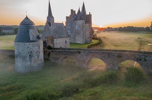 CHATEAU DE BOURGON, MONTOURTIER, (53) MAYENNE, PAYS DE LA LOIRE 