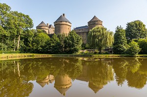 CHATEAU FORT DE LASSAY, LASSAY LES CHATEAUX, (53) MAYENNE, PAYS DE LA LOIRE 