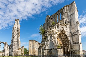 RUINES DE L'ABBAYE SAINT BERTIN, SAINT OMER, (62) PAS-DE-CALAIS, FRANCE 