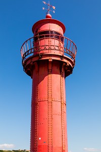 PHARE ROUGE, JETEE NORD EST, BOULOGNE SUR MER, (62) PAS-DE-CALAIS, FRANCE 