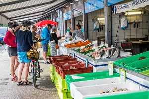 MARCHE AU POISSON, BOULOGNE SUR MER, (62) PAS-DE-CALAIS, FRANCE 