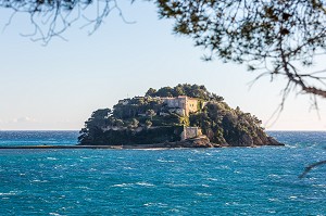 FORT DE BREGANCON, RESIDENCE DES PRESIDENTS DE LA REPUBLIQUE, BORMES LES MIMOSAS 