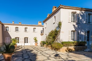 FORT DE BREGANCON, RESIDENCE DES PRESIDENTS DE LA REPUBLIQUE, BORMES LES MIMOSAS 