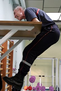 SAPEURS-POMPIERS A L'EXERCICE DE LA PLANCHE, CENTRE DE SECOURS PRINCIPAL DE CASTRES, TARN (81), FRANCE 