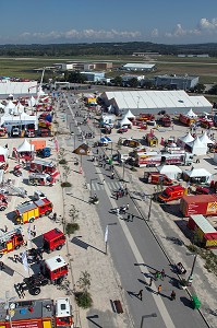 EXPOSITION DE MATERIELS ET CAMIONS, CONGRES NATIONAL DES SAPEURS-POMPIERS DE FRANCE, AVIGNON (84), FRANCE 