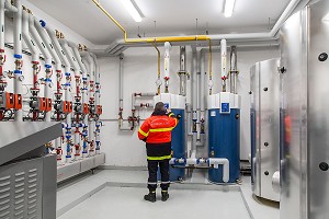 SAPEURS-POMPIERS, CHARTRES, FRANCE