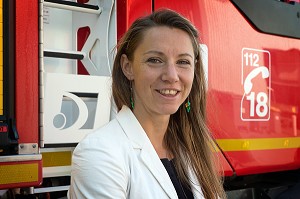 MARIE-AMELIE LE FUR, MARRAINE DU CONGRES ET CAPORAL D'HONNEUR, CHAMPIONNE PARA OLYMPIQUE (2 MEDAILLES D'OR, 1 D'ARGENT ET 1 DE BRONZE) A RIO AU BRESIL, 123 EME CONGRES NATIONAL DES SAPEURS-POMPIERS DE FRANCE, TOURS, SEPTEMBRE 2016