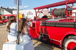 EXPOSITION DE MATERIELS ANCIENS, 123 EME CONGRES NATIONAL DES SAPEURS-POMPIERS DE FRANCE, TOURS, SEPTEMBRE 2016
