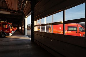 LA REMISE DES VEHICULES, CENTRE D'INCENDIE ET DE SECOURS, CIS D'ALENCON (61), FRANCE 