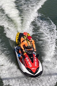 SCOOTER DES MERS POUR LE SECOURS AQUATIQUE DES SAPEURS-POMPIERS, VANNES, MORBIHAN, FRANCE 