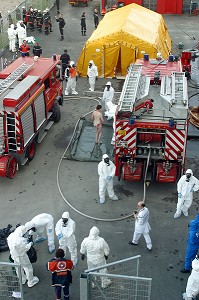 EXERCICE NRBC, STADE MARCEL PICOT, NANCY, MEURTHE ET MOSELLE, FRANCE 