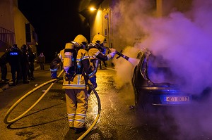 SAPEURS POMPIERS POLICE VIOLENCE URBAINE 