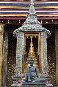 STATUE DE NAT EN BRONZE, GRAND PALAIS ROYAL DE BANGKOK, THAILANDE 
