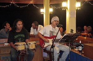 CONCERT, ANIMATION NOCTURNE DU CORAL HOTEL, BANG SAPHAN, PROVINCE DE PRACHUAP KHIRI KHAN, THAILANDE, ASIE 