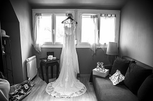 ROBE ET TENUE, PREPARATIFS DE LA MARIEE, REPORTAGE DE MARIAGE