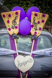 DECORATION DE LA VOITURE BALAI, REPORTAGE DE MARIAGE 